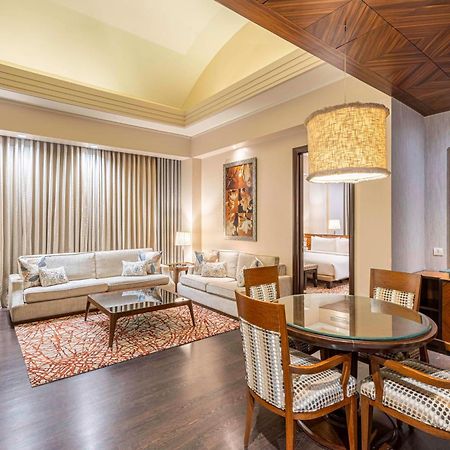 Radisson Noida Otel Dış mekan fotoğraf