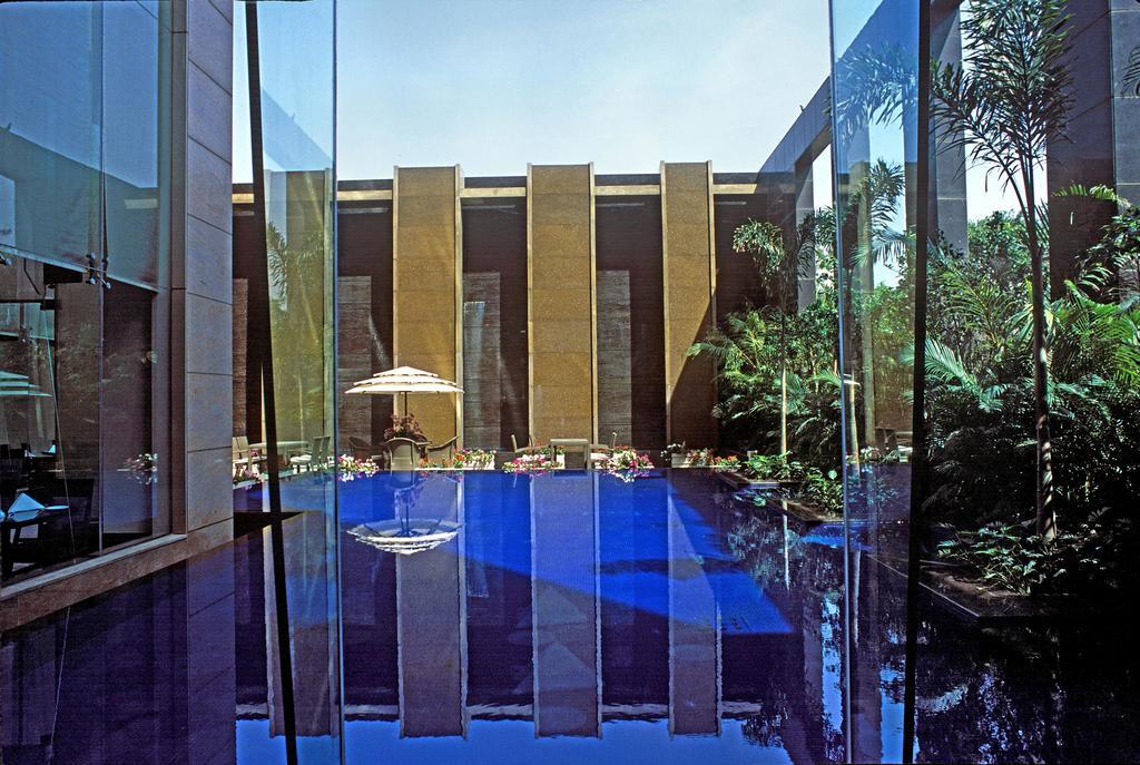 Radisson Noida Otel Dış mekan fotoğraf