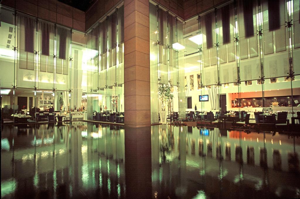 Radisson Noida Otel Dış mekan fotoğraf