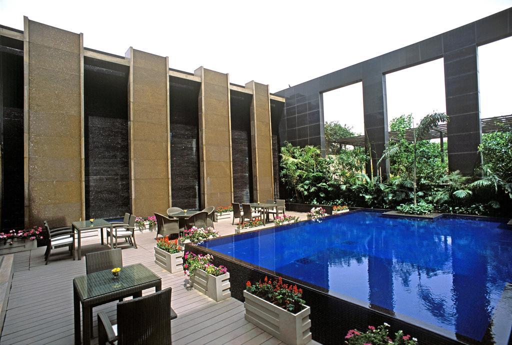 Radisson Noida Otel Dış mekan fotoğraf