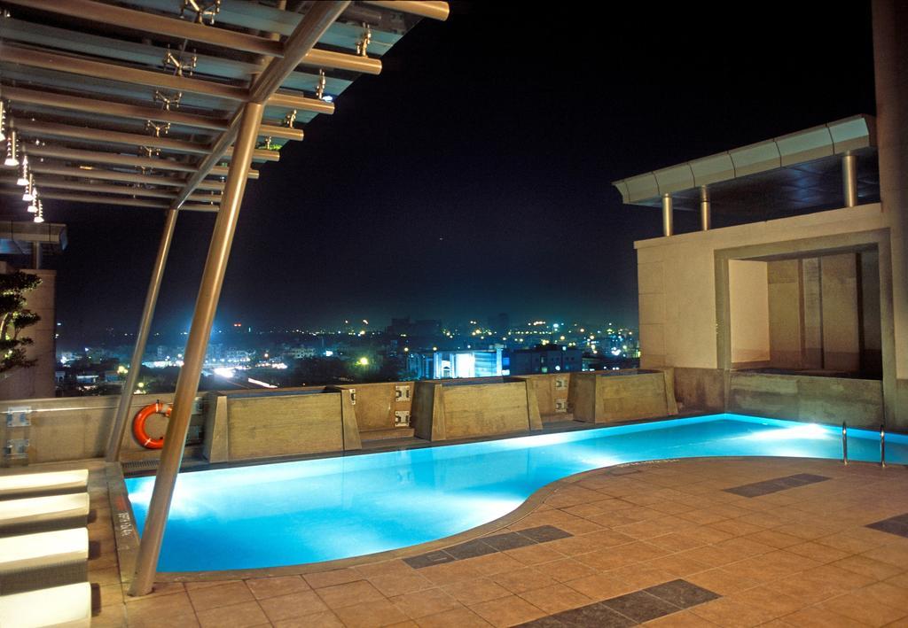 Radisson Noida Otel Dış mekan fotoğraf