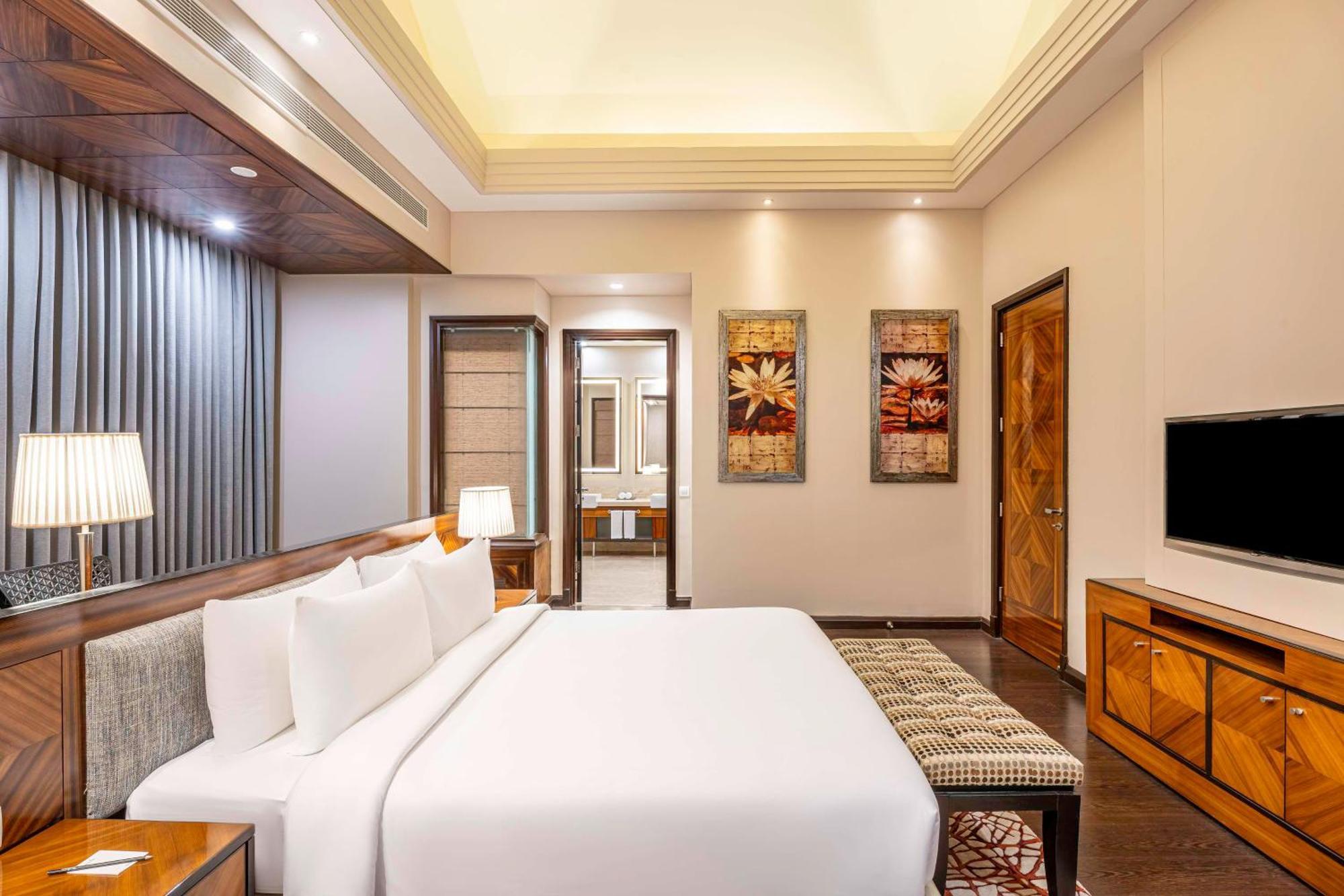 Radisson Noida Otel Dış mekan fotoğraf