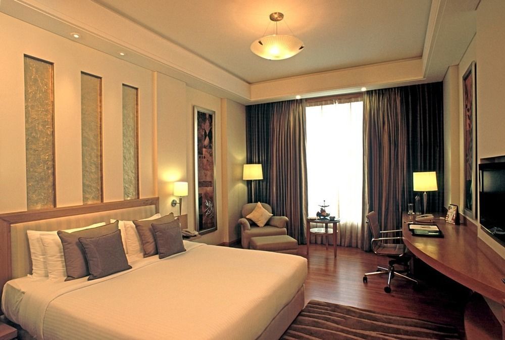 Radisson Noida Otel Oda fotoğraf
