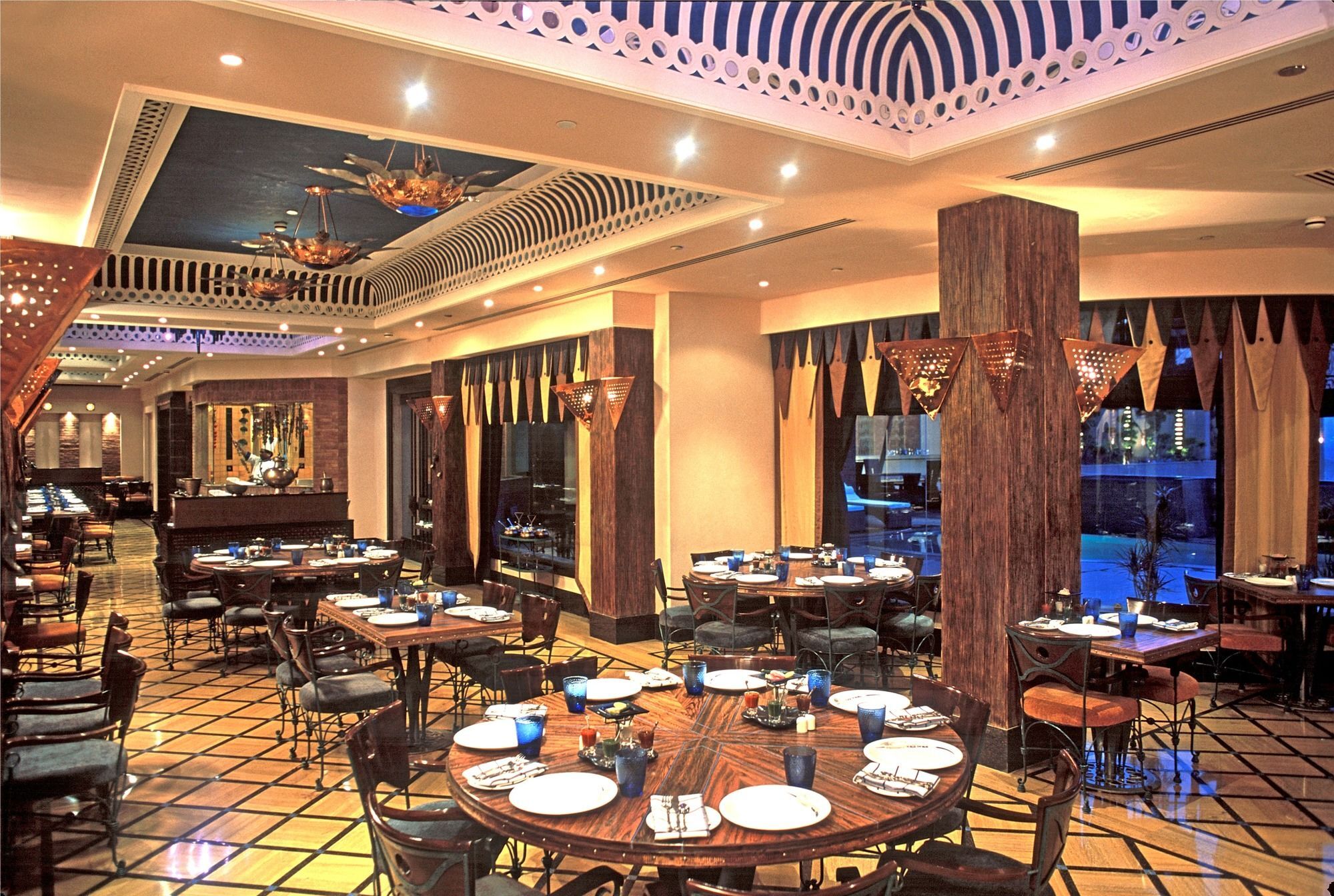 Radisson Noida Otel Dış mekan fotoğraf